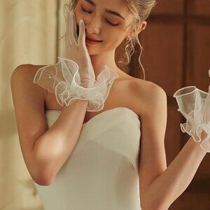 Women's Short Mesh Gloves